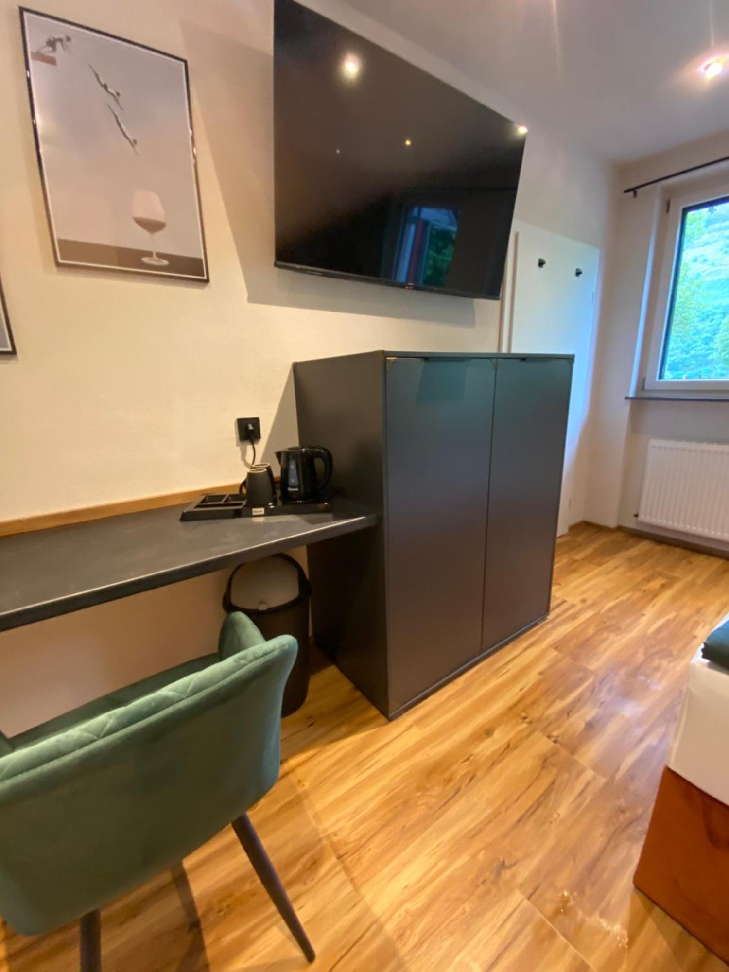 Zur Rotbuche Apartment Zeltingen-Rachtig Bagian luar foto